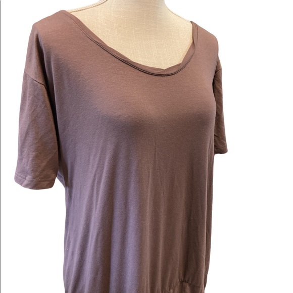 Venus T-shirt Dress - Picture 3 of 10